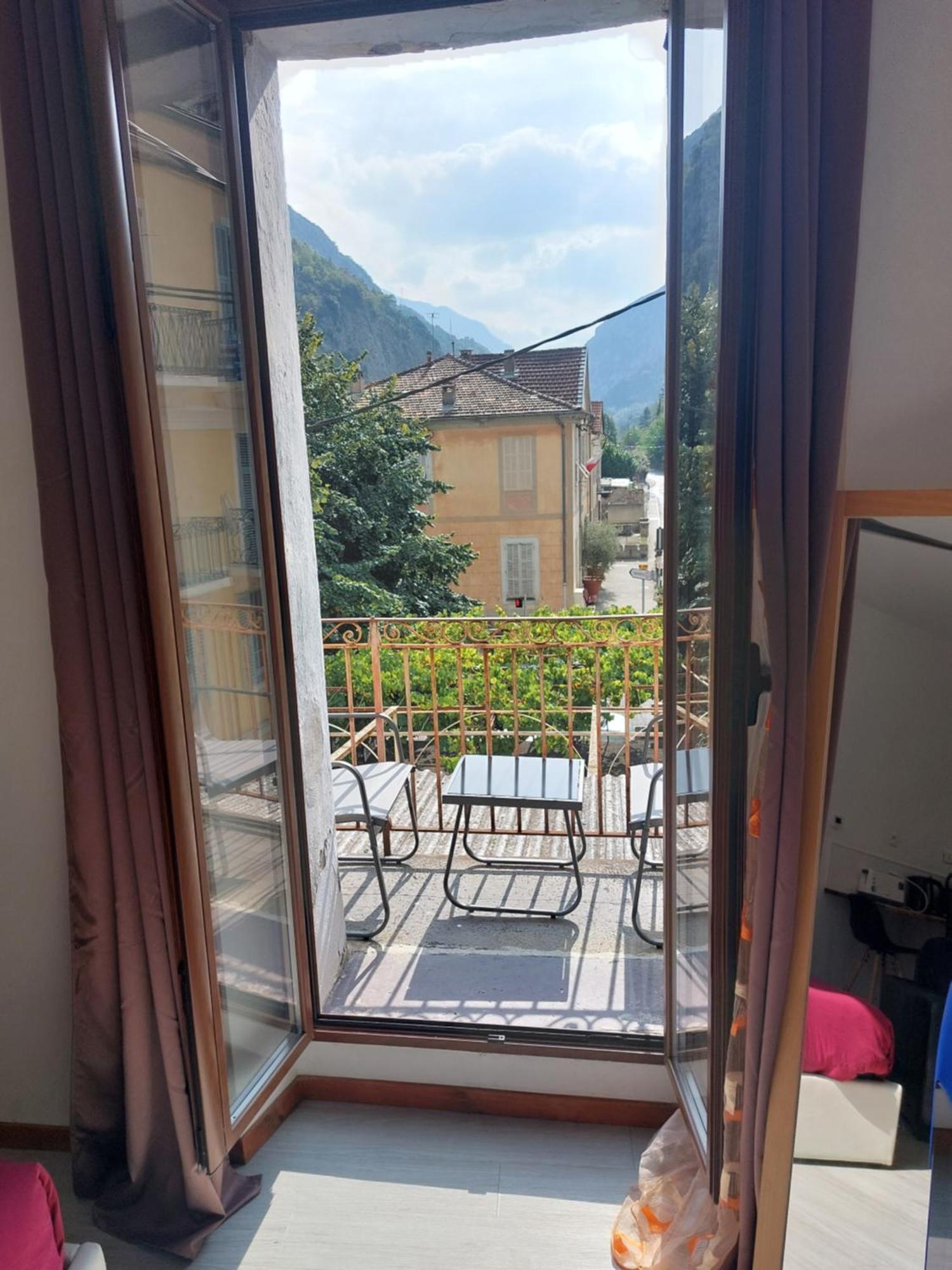 Studio Meuble Au Pied Du Mercantour Fontan ภายนอก รูปภาพ