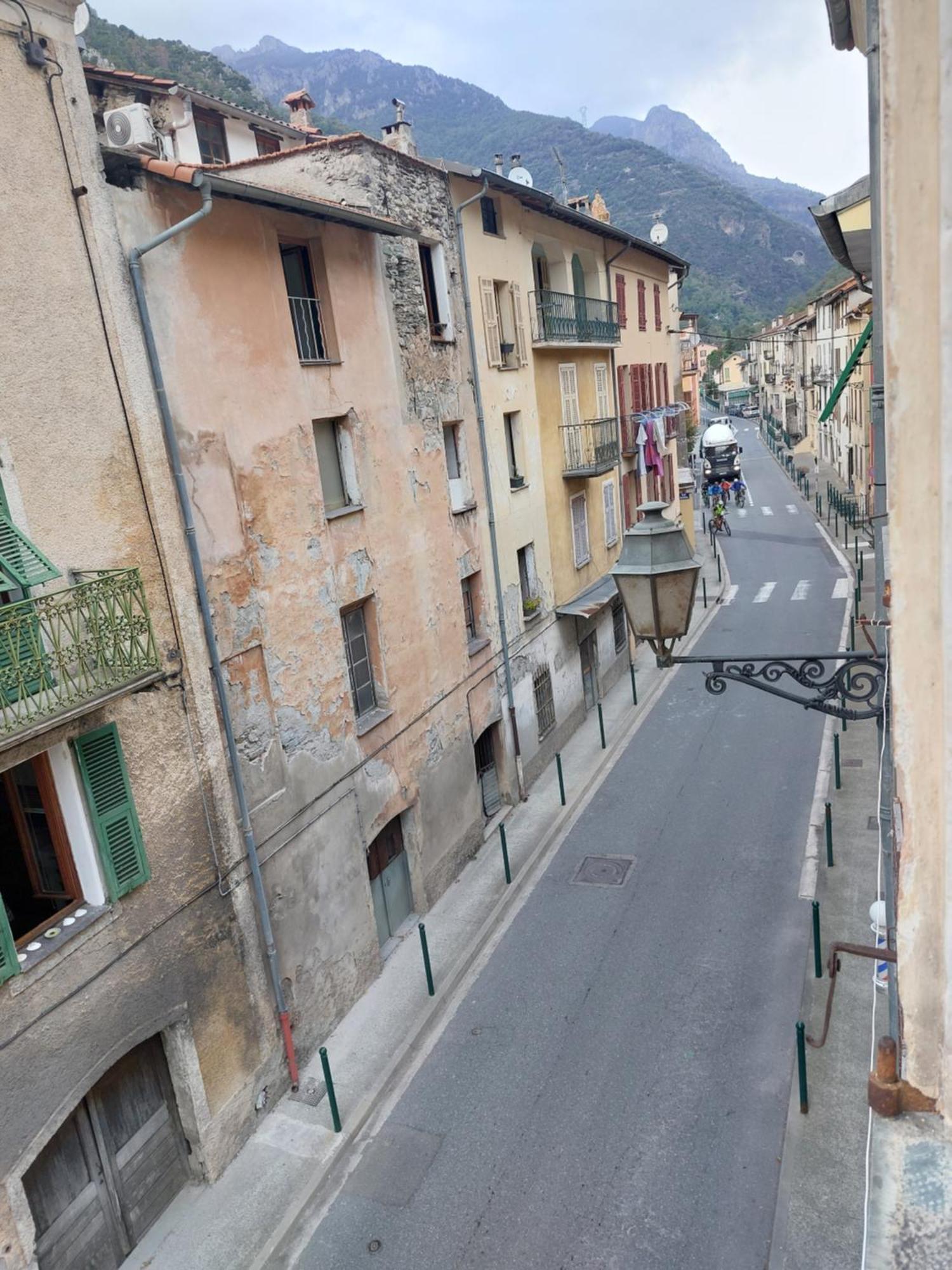 Studio Meuble Au Pied Du Mercantour Fontan ภายนอก รูปภาพ